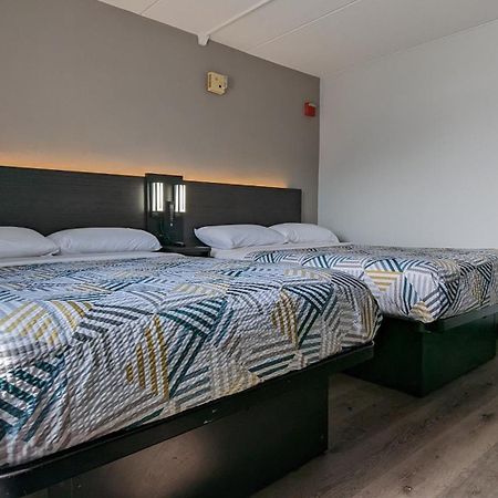 Motel 6-Leominster, Ma Екстер'єр фото