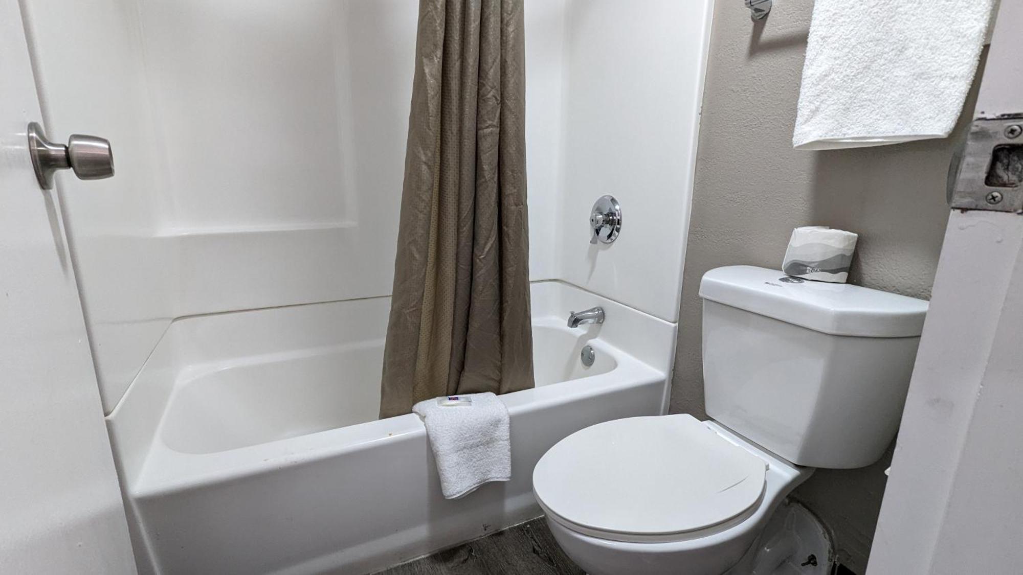 Motel 6-Leominster, Ma Екстер'єр фото