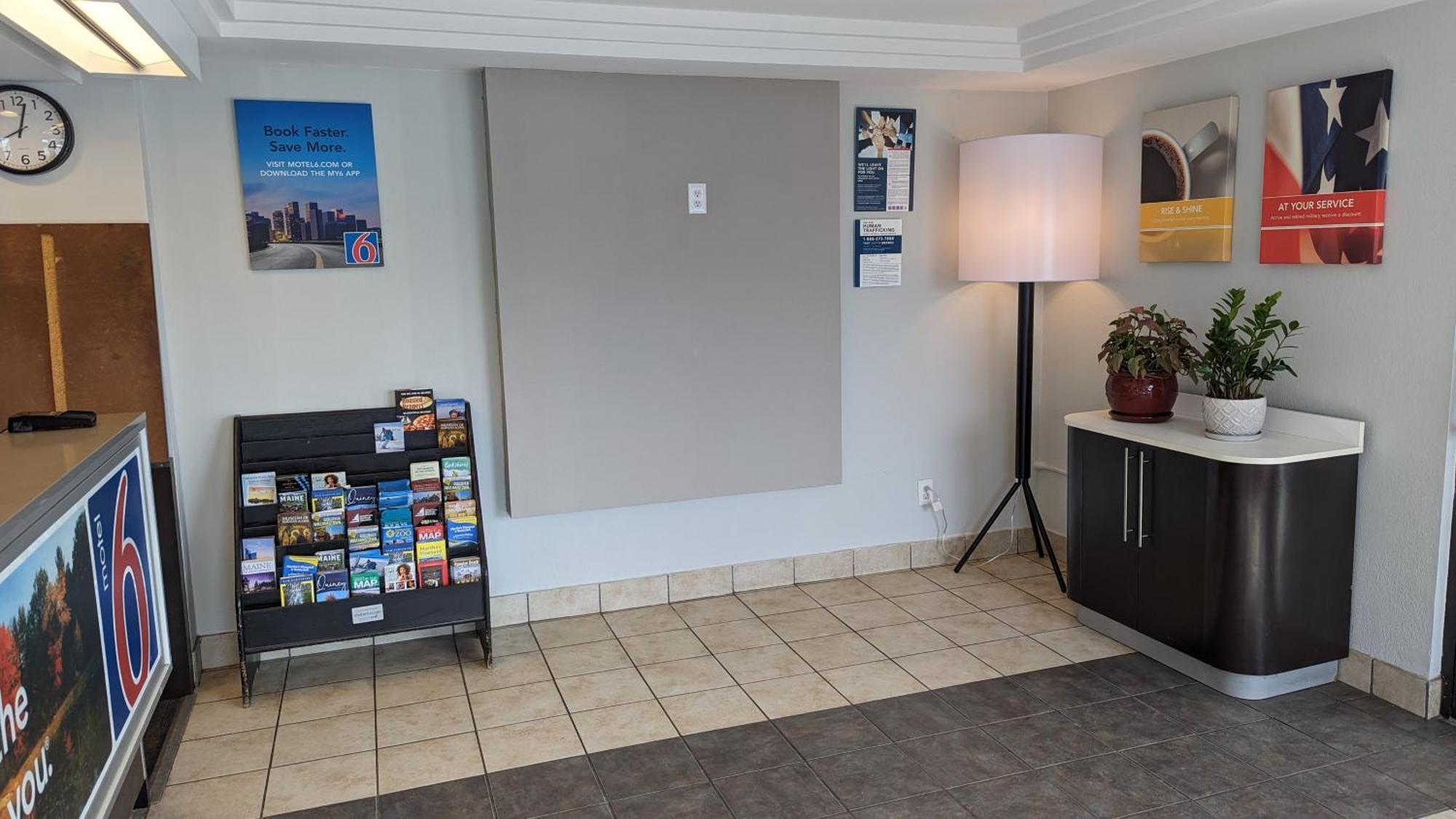 Motel 6-Leominster, Ma Екстер'єр фото